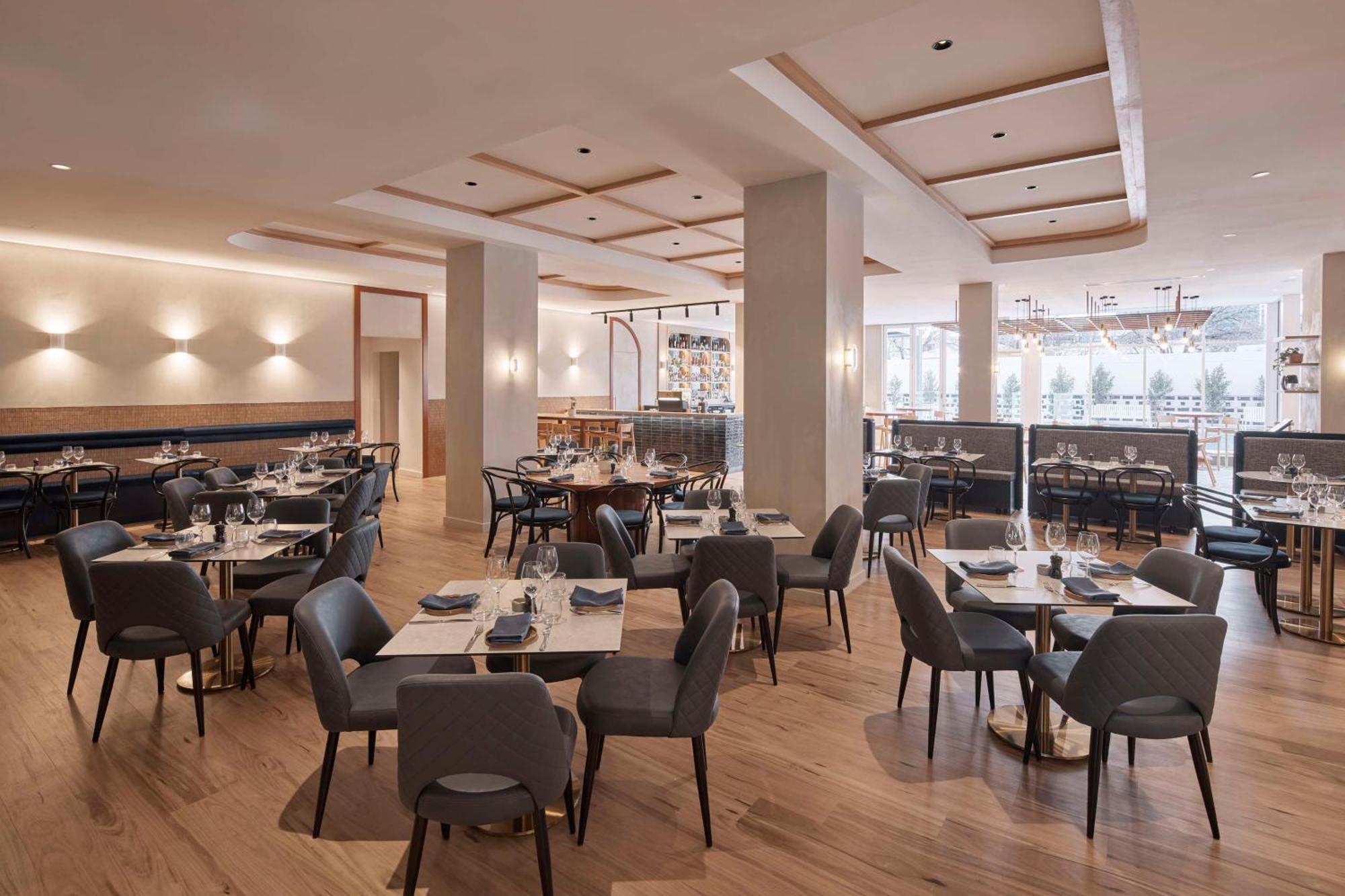 Hotel Alba Adelaide Bagian luar foto